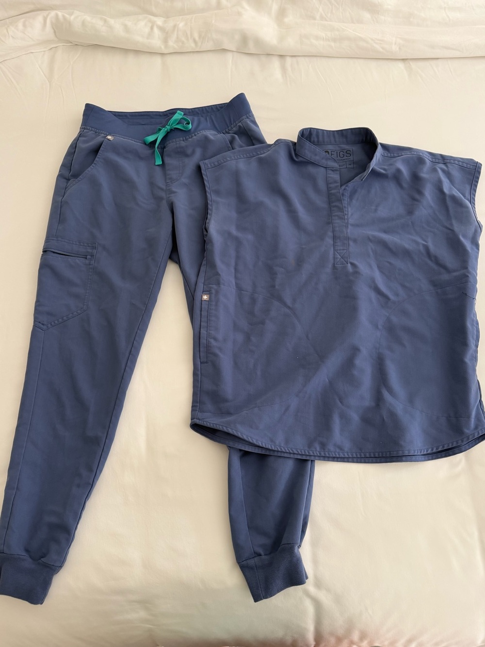 FIGS Matching Scrub Set in Big Sky